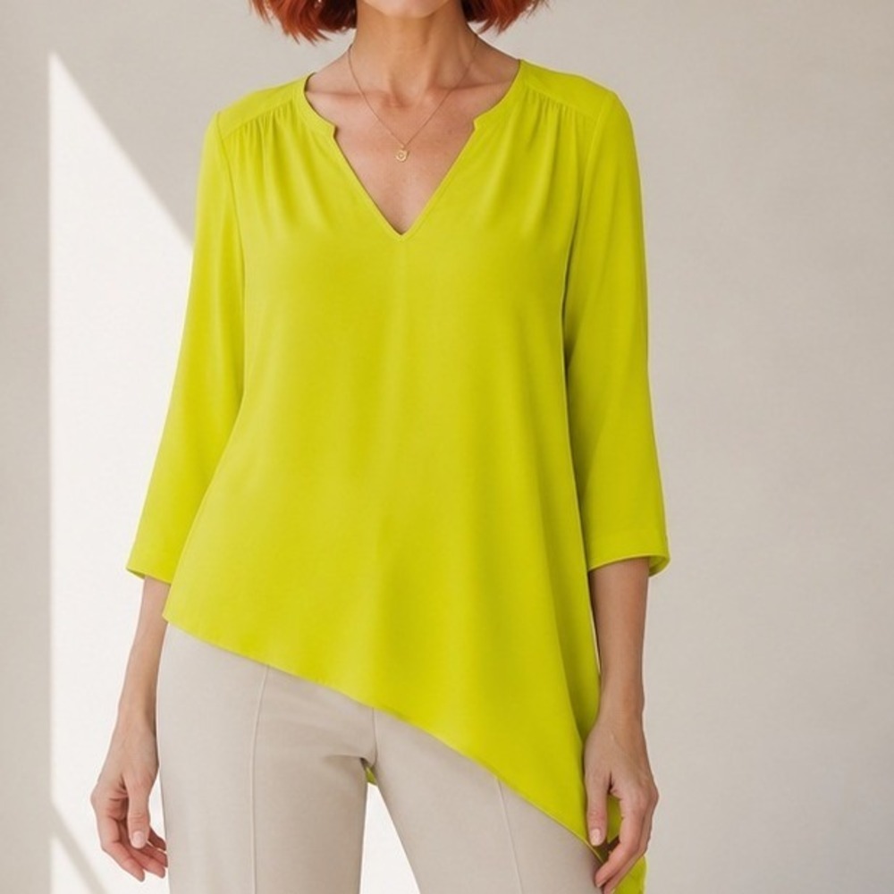 NEW Karen Kane Lime Split Neck 3/4 Sleeve Asymmetrical Blouse Quiet Luxury Small